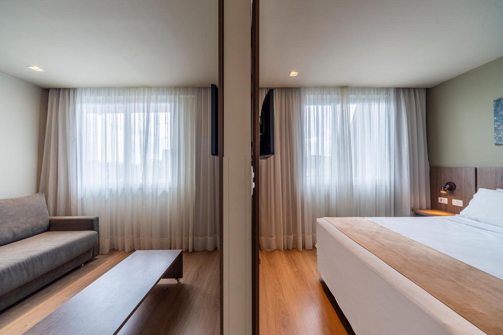Hotel Laghetto Vivace Канела Экстерьер фото